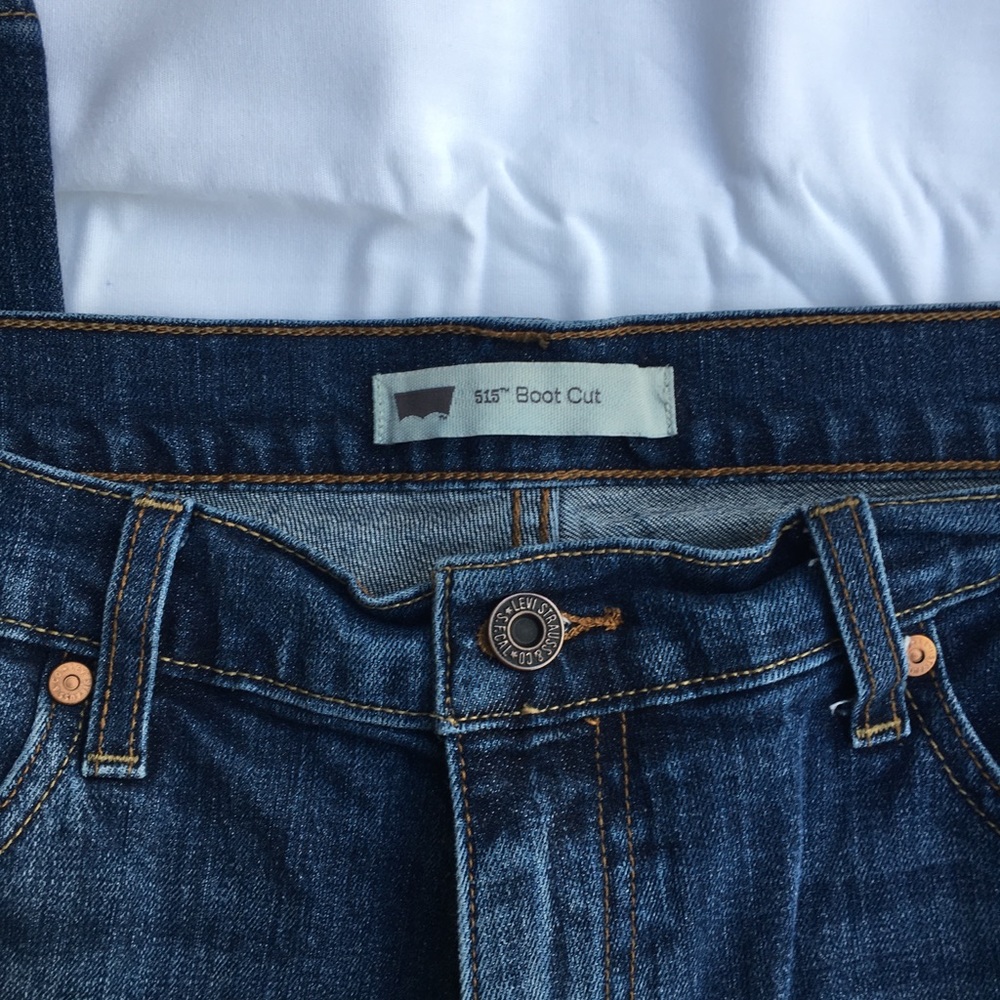 Levi’s Women’s Boot Cut Jeans - Picture 2 of 6